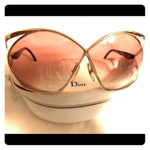 Authentic Christian Dior 2056 vintage sunglasses